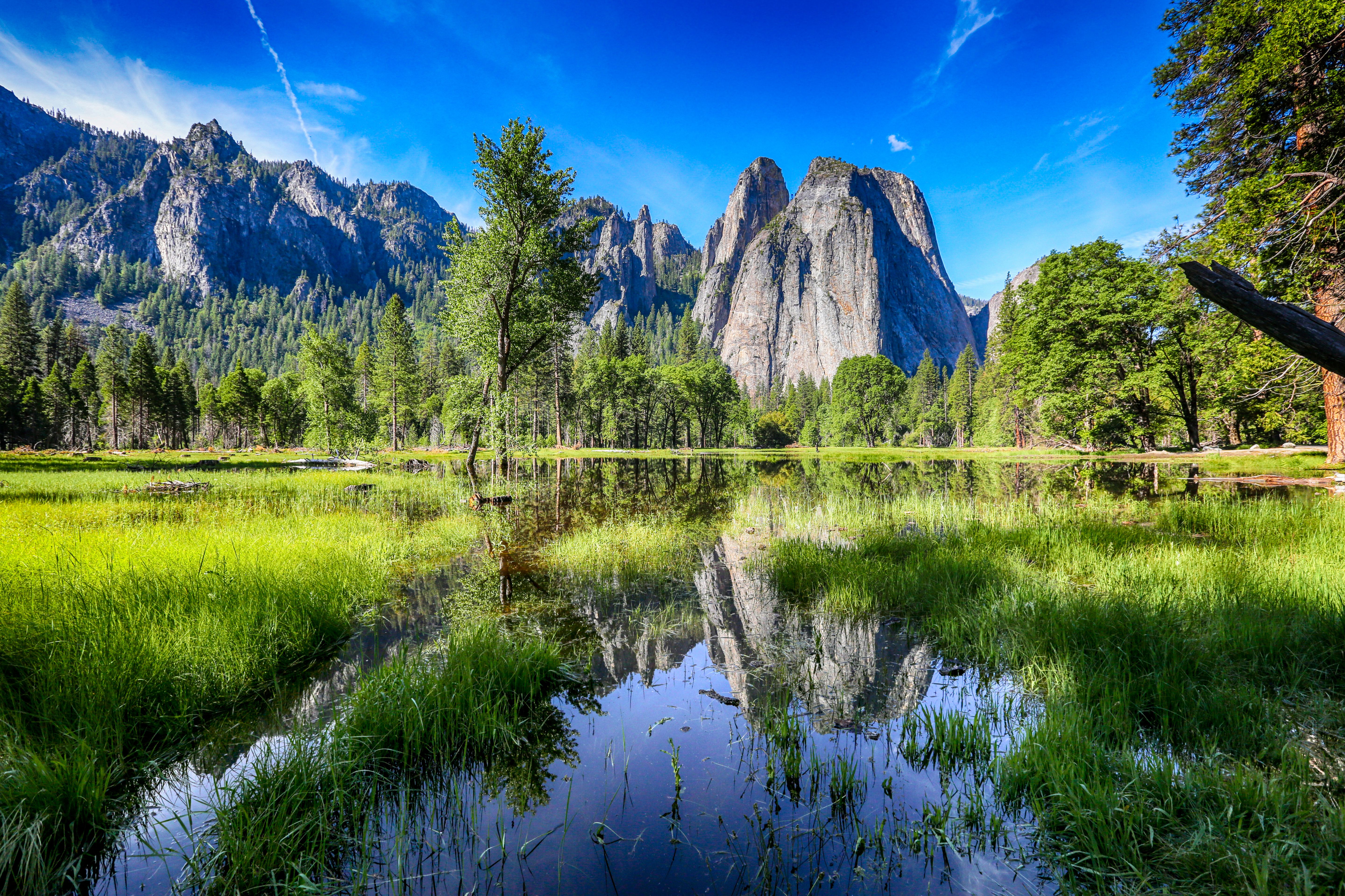 Yosemite Valley at dusk with El Capitan and Half Dome